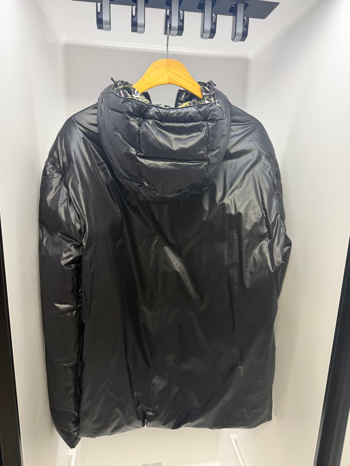 펜디 리버서블 카모 윈드브레이커 패딩 52 상품이미지6