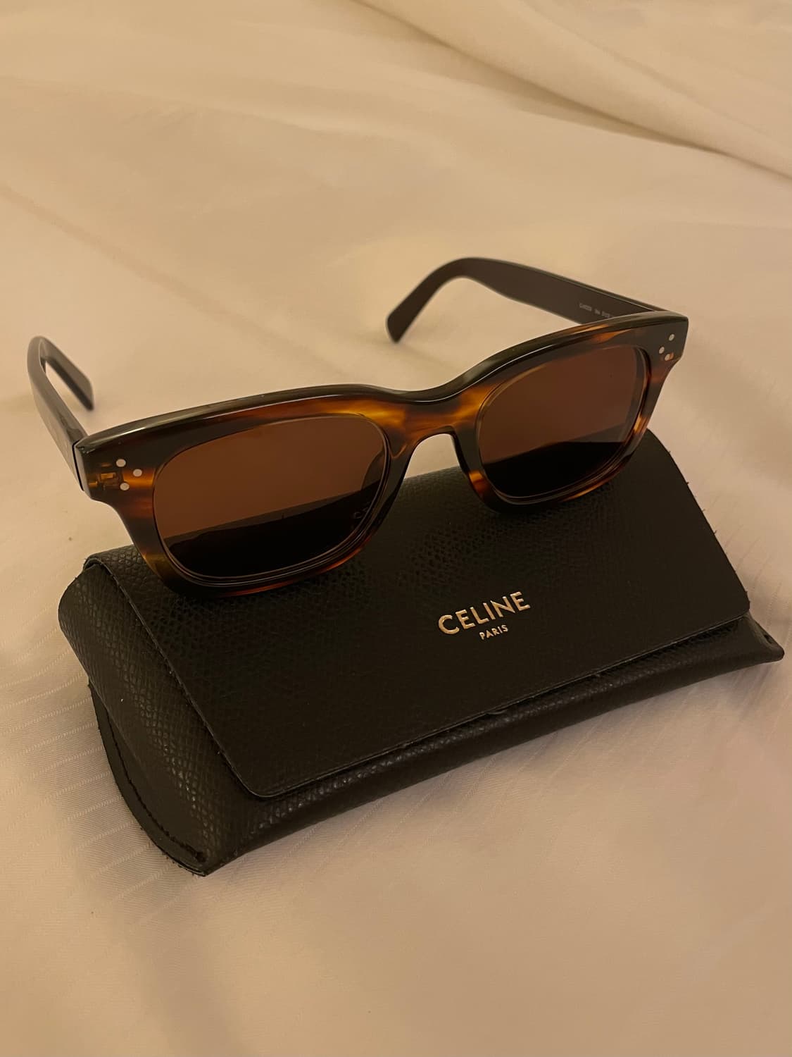 셀린느 선글라스 (세계공통 기본렌즈 녹빛) 상품이미지1