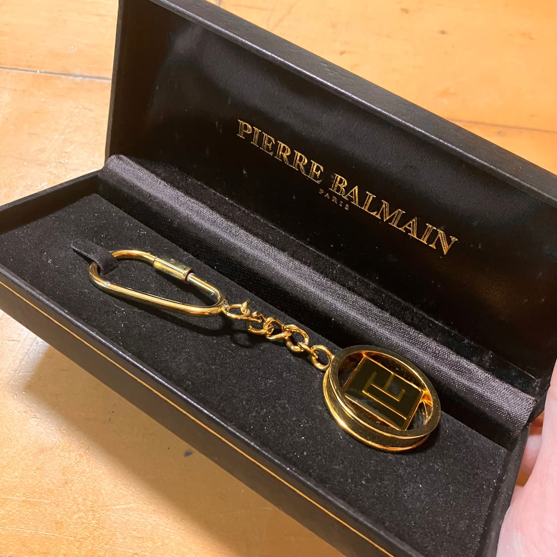 Pierre Balmain 90s 발망 올드심볼 메달리온 골드 키링 상품이미지5