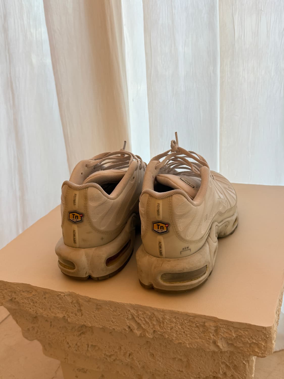 나이키 에어맥스 플러스 어콜드워 콜라보 (260) 상품이미지6