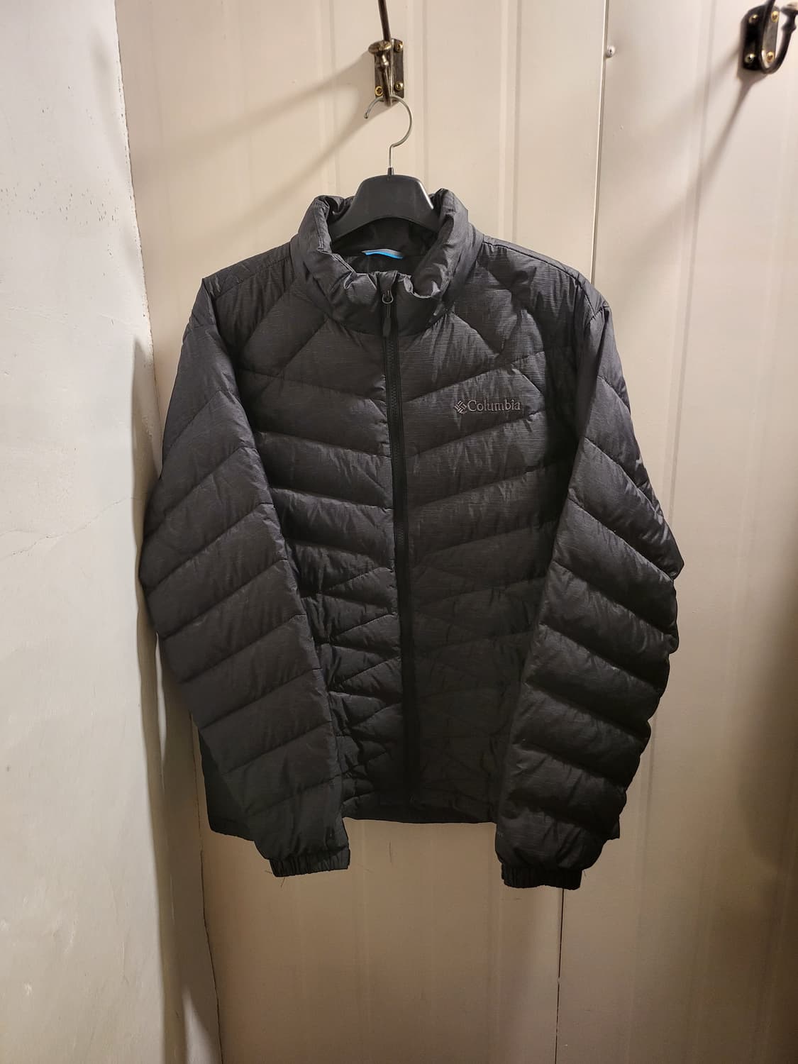 컬럼비아 경량 패딩 상품이미지1