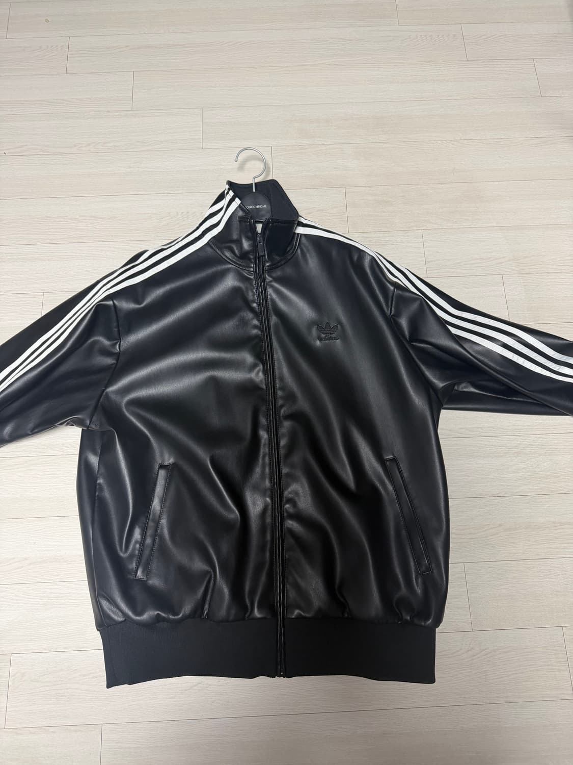 아디다스 포우 레더 상품이미지1