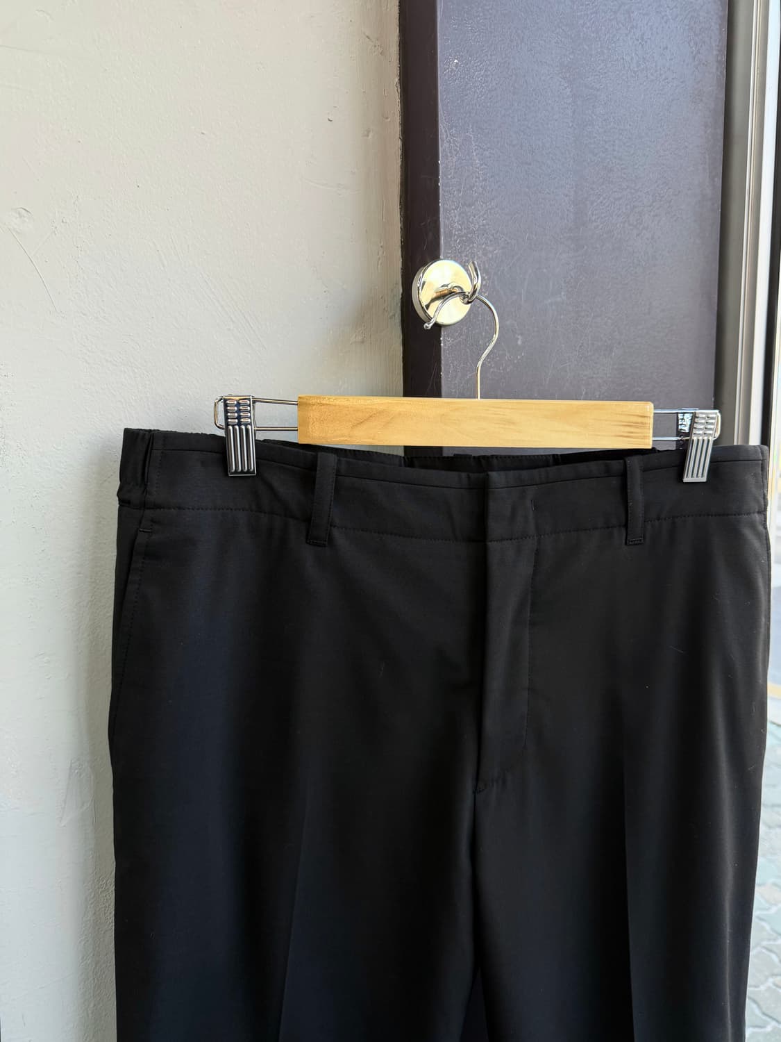 33~34/ 타임옴므 22SS 블랙 슬랙스 팬츠 상품이미지3