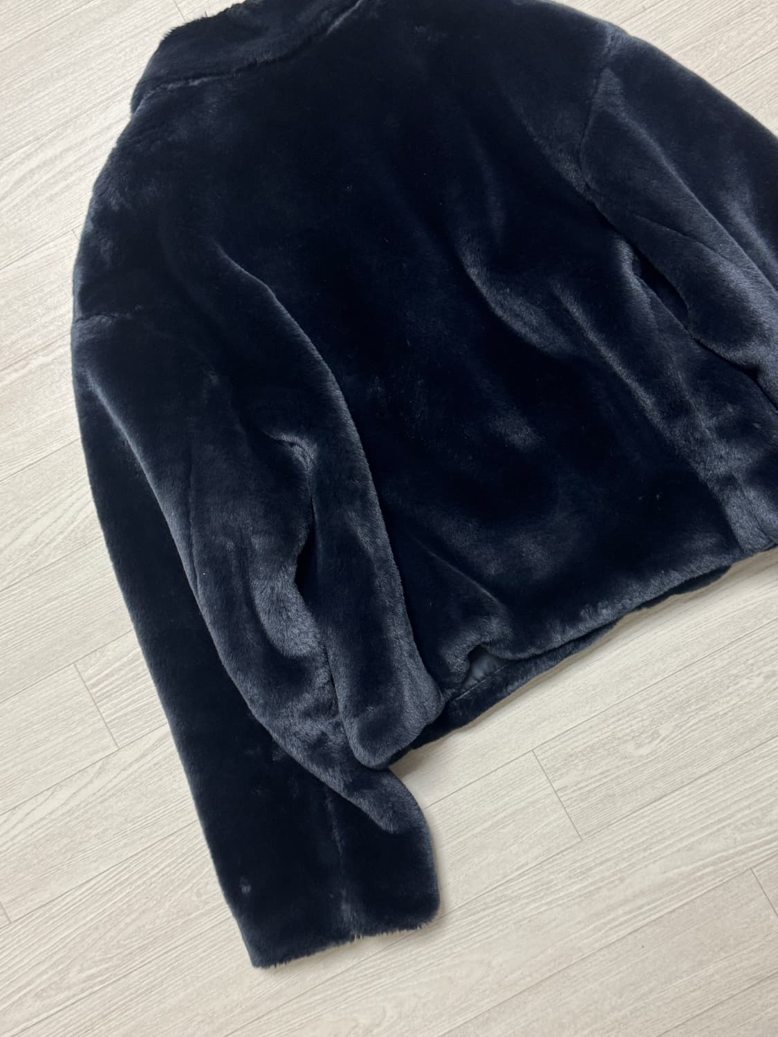 커렌트 퍼 크롭 자켓 네이비 상품이미지9