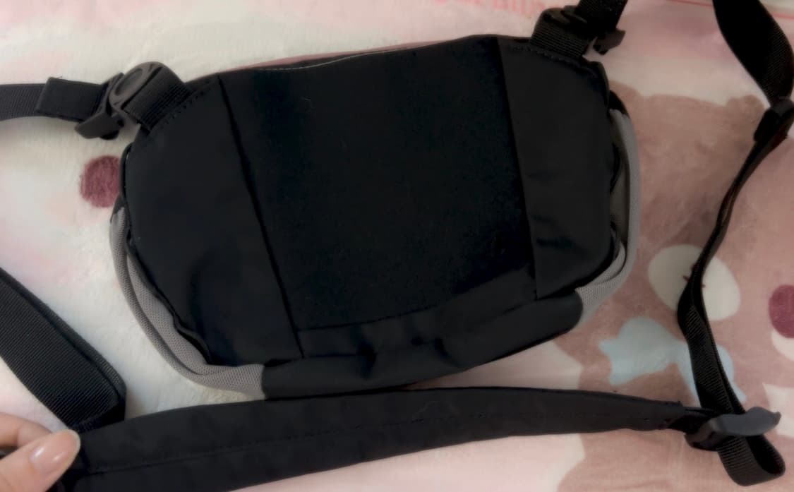 살로몬 몽트 핑크 크로스백 힙색 상품이미지4