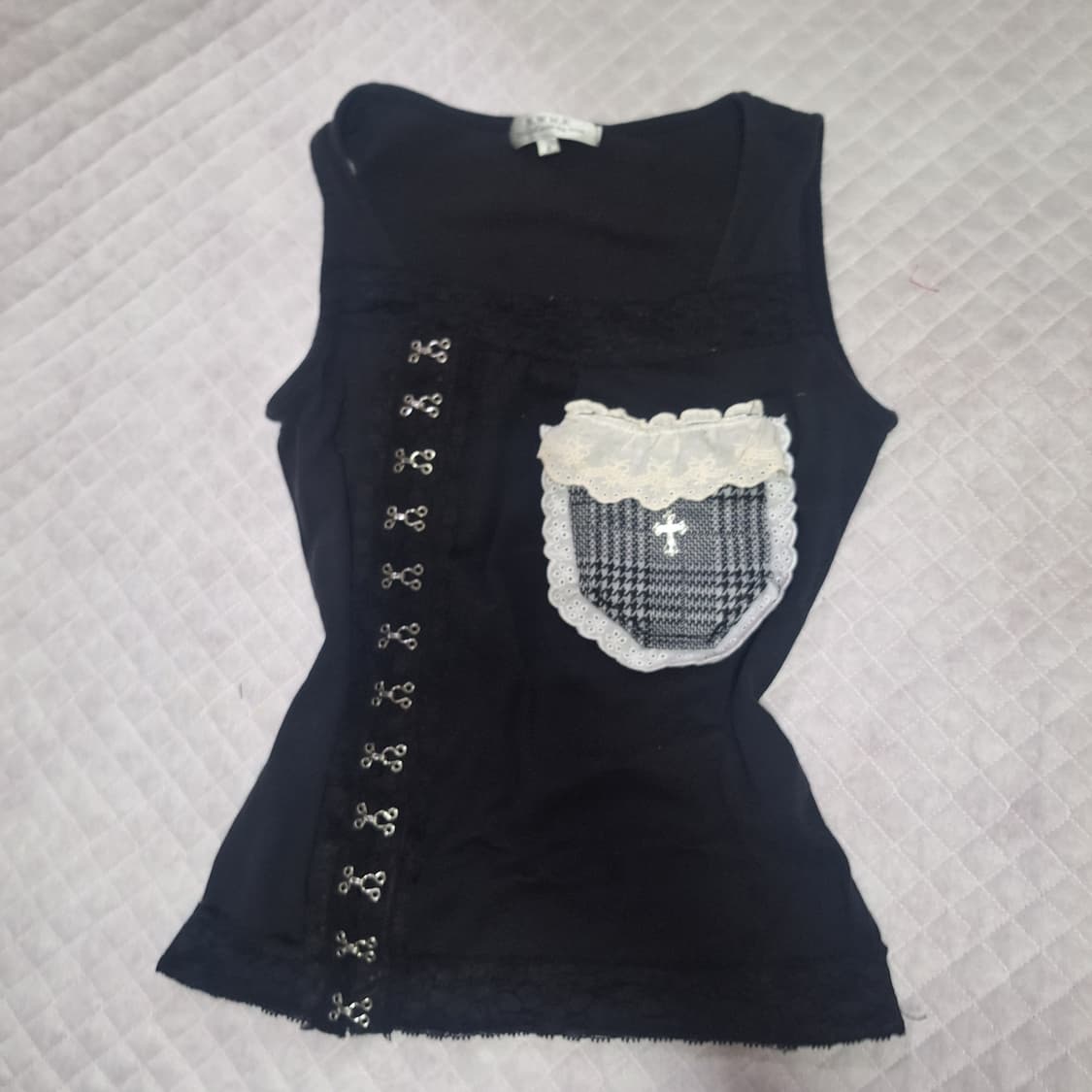 Ghost hook pocket top 상품이미지4