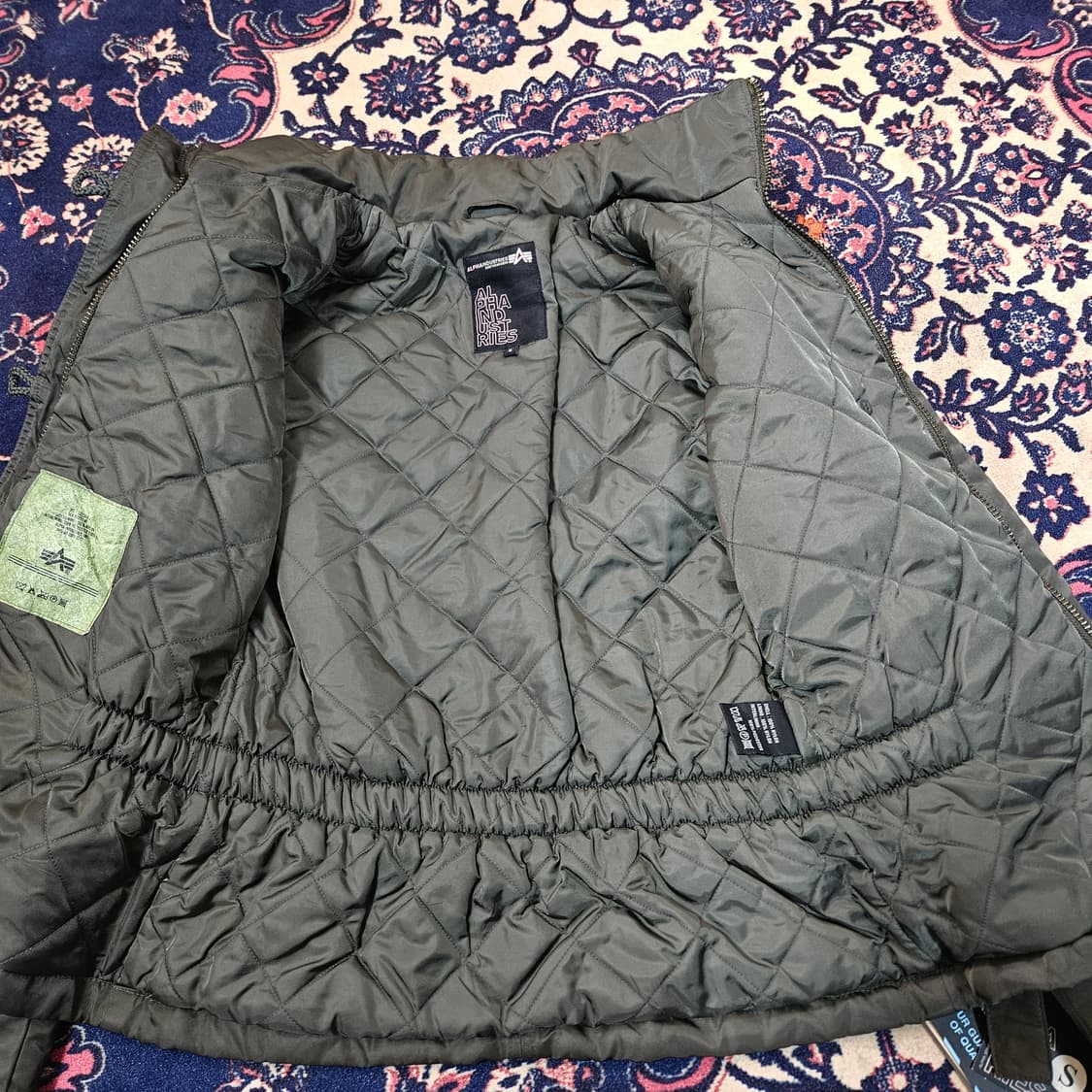 (새상품)알파인더스트리 벨티드 가죽덧댐 누빔 항공 점퍼 상품이미지6