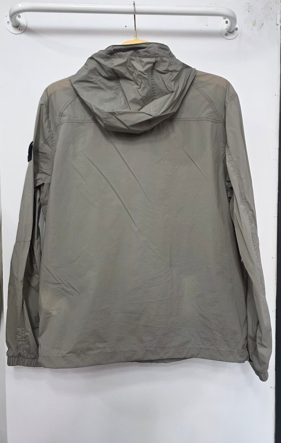 내셔널지오그래픽 남성 바람막이 상품이미지2