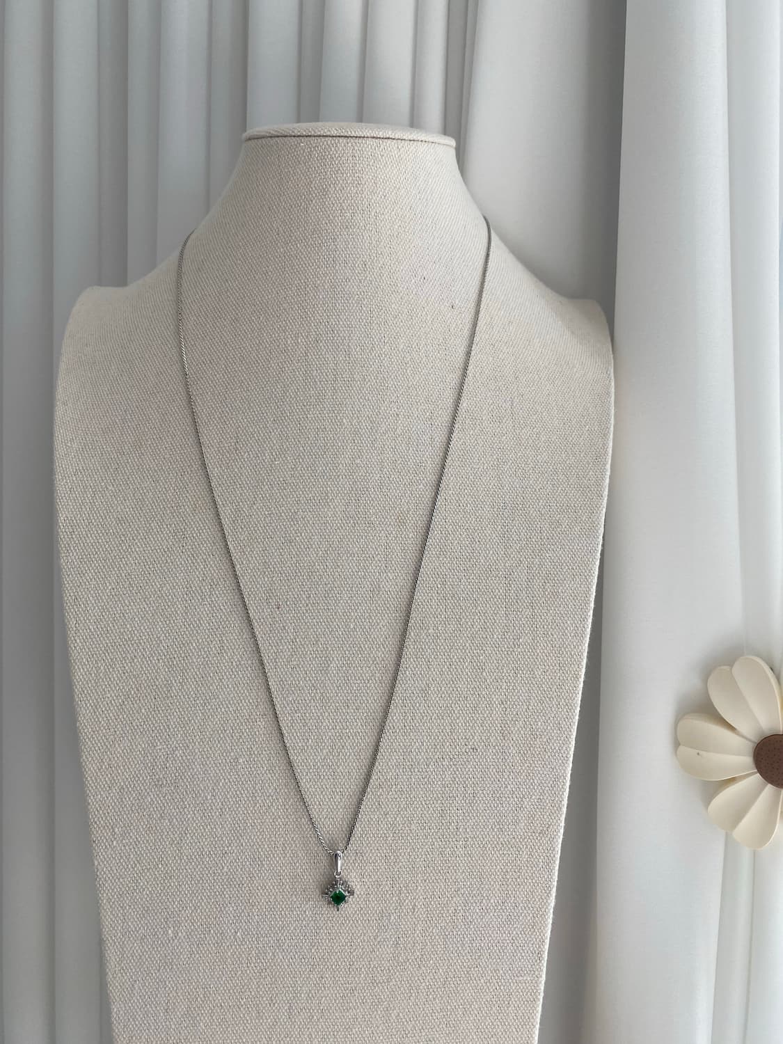 에메랄드그린 큐빅 롱 목걸이 상품이미지6