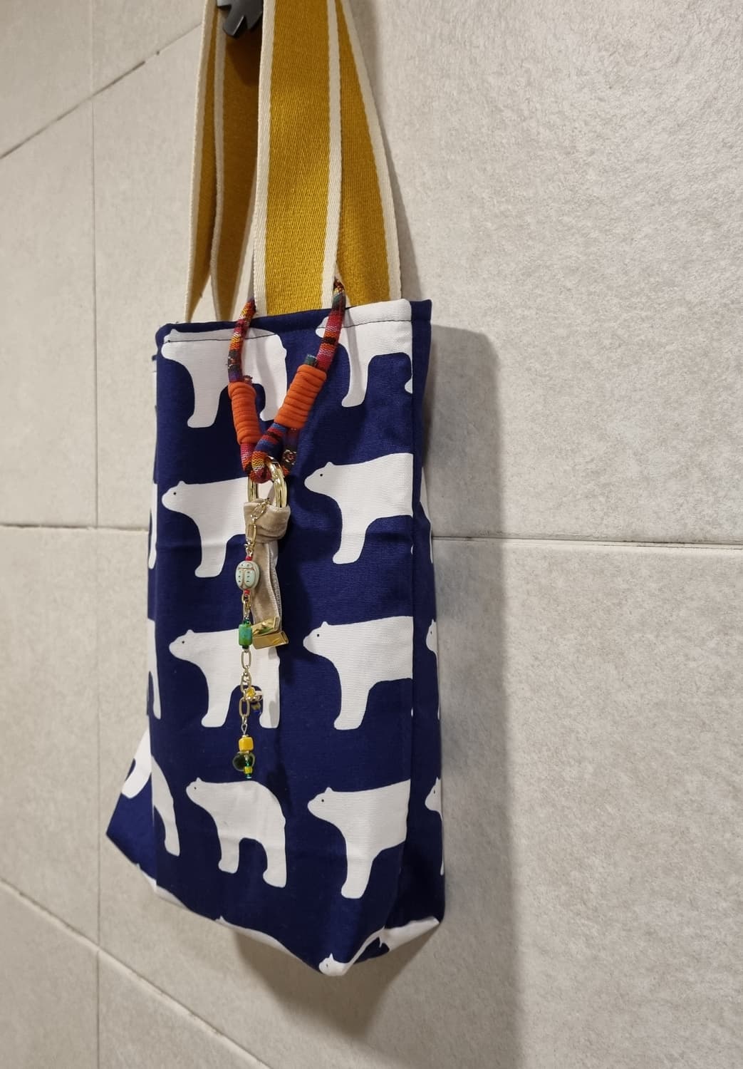 북극곰의 대이동_토트백 (네이비) 상품이미지4