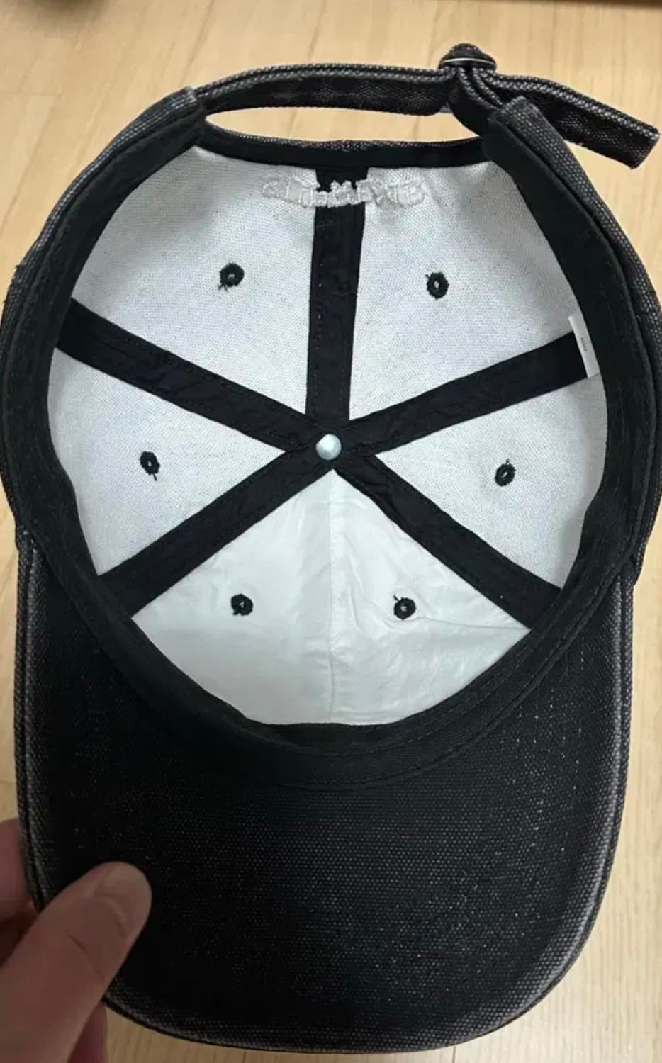 슈프림 피그먼트 S 로고 6-패널 블랙 - 24FW 상품이미지3