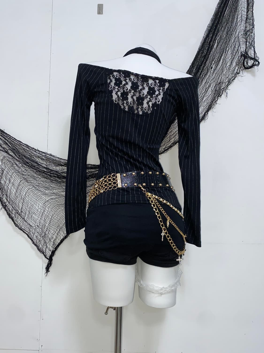 ꒰ঌ LA*BUS 오네갸루 실버 스트라이프 오프숄더 롱슬리브 ໒꒱ 상품이미지5