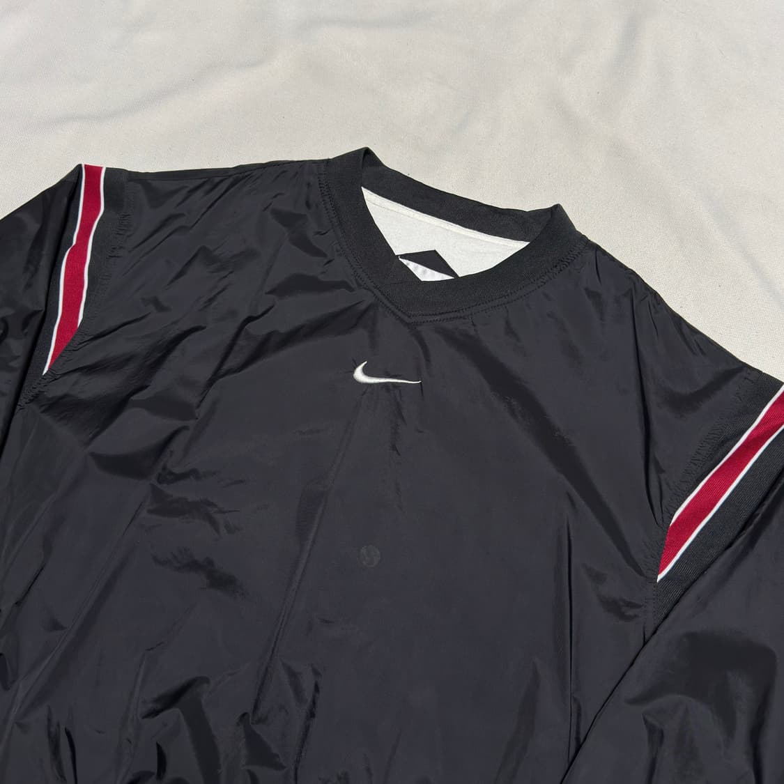 L 나이키 미드 스우시 블랙 웜업 상품이미지1