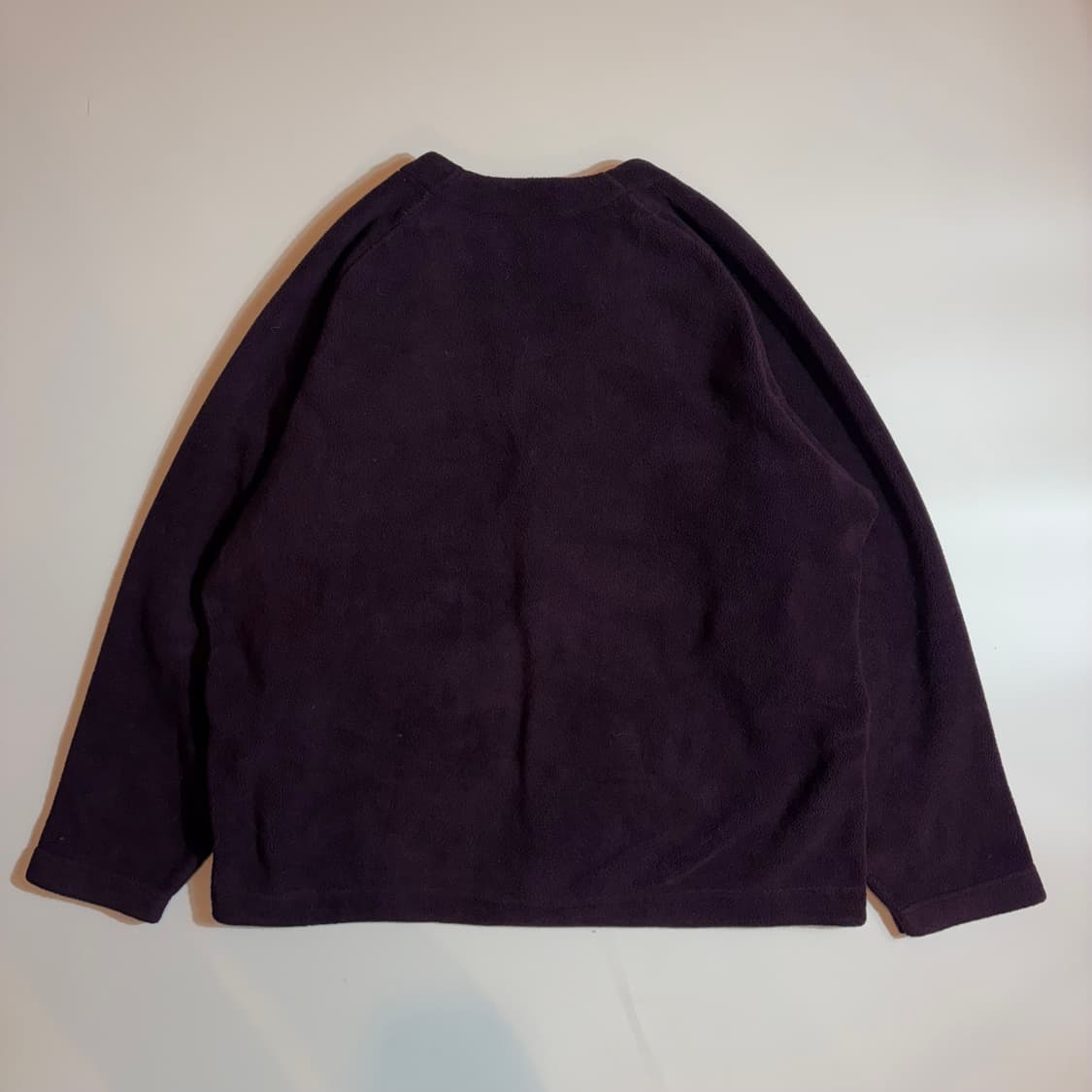 니들스 x 유니클로 릴랙스 퍼플 후리스 가디건 상품이미지4