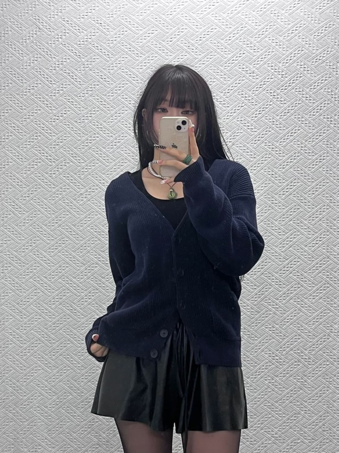 라코스테 모던시크 캐주얼 브이넥 버튼 가디건 S C10450 상품이미지1