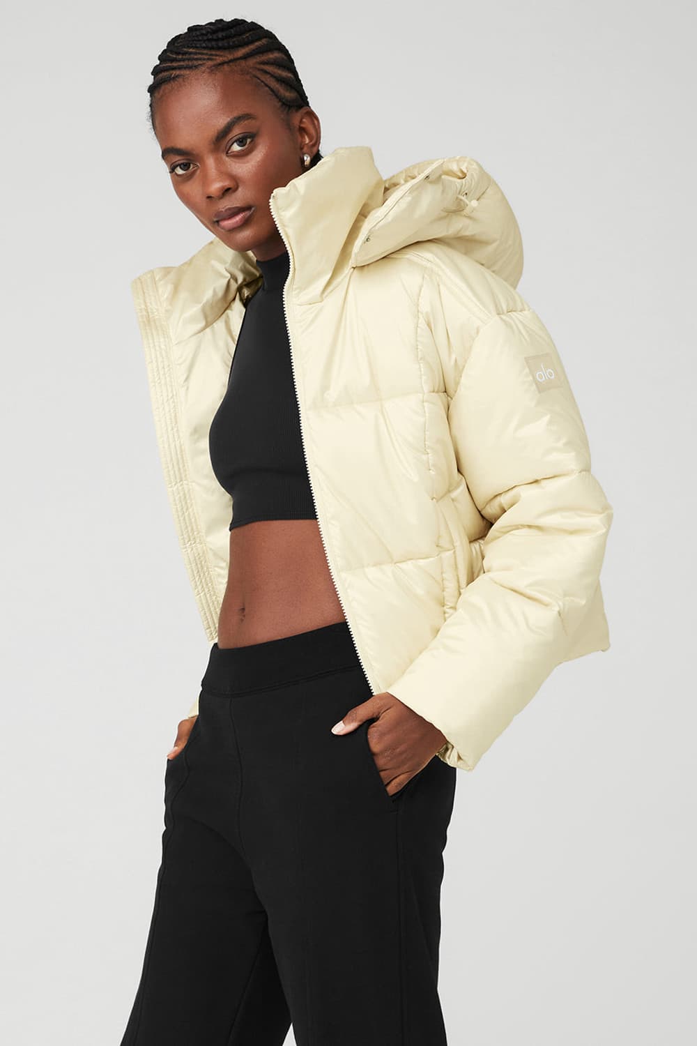 alo 알로 요가 펄라이즈드 프리스틴 퍼프 상품이미지1