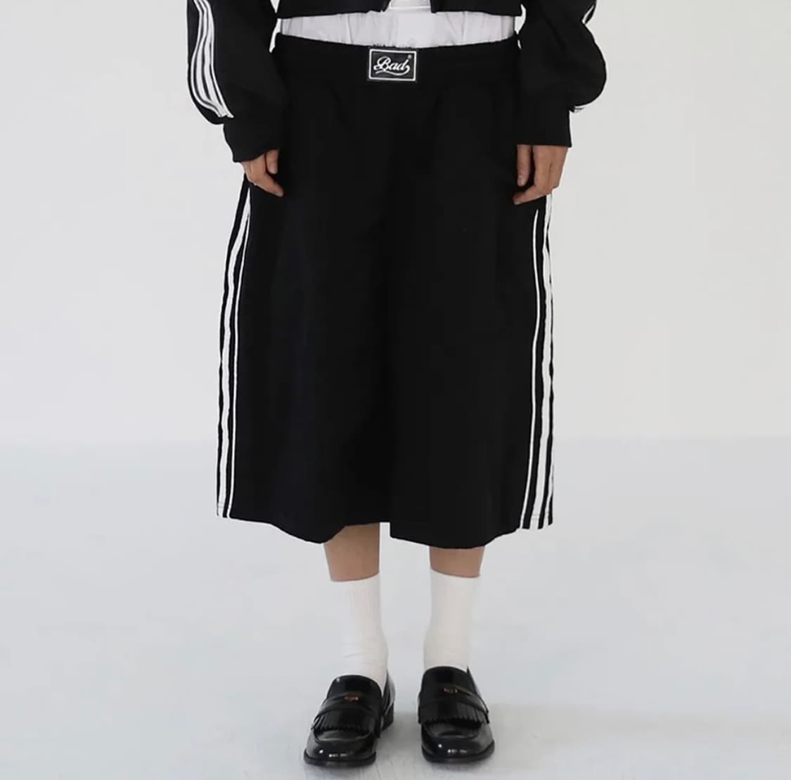 배드블러드) 빌리 트랙 버뮤다 팬츠 상품이미지1
