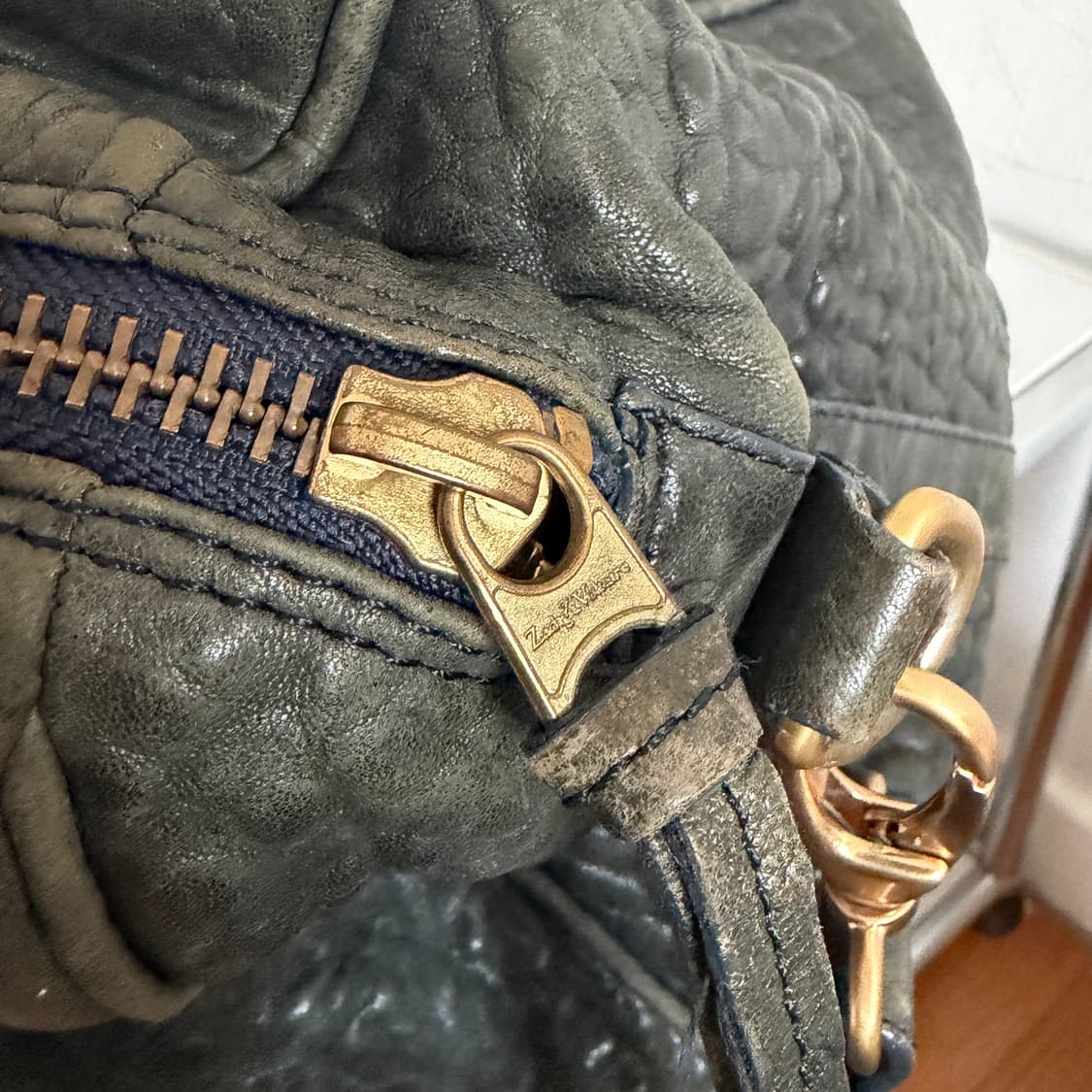 자딕앤볼테르 레더 토트백 상품이미지3