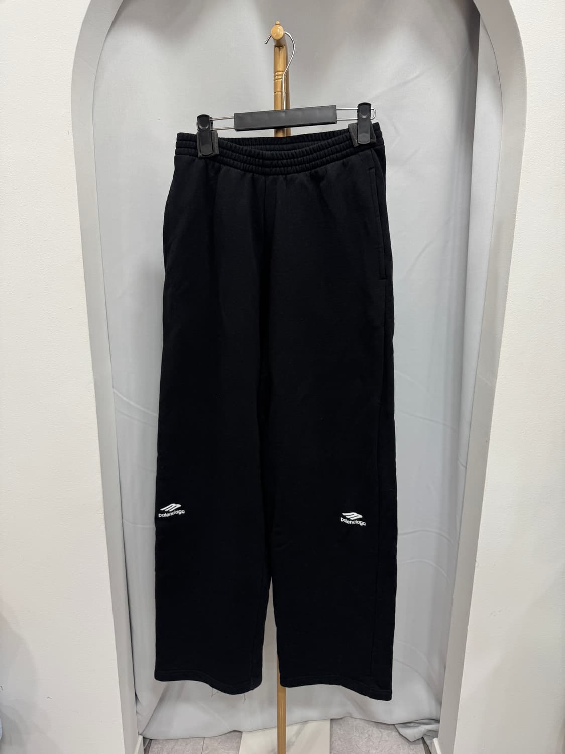 백화점판 발렌시아가 바지 스트레이트 팬츠 XS  상품이미지1