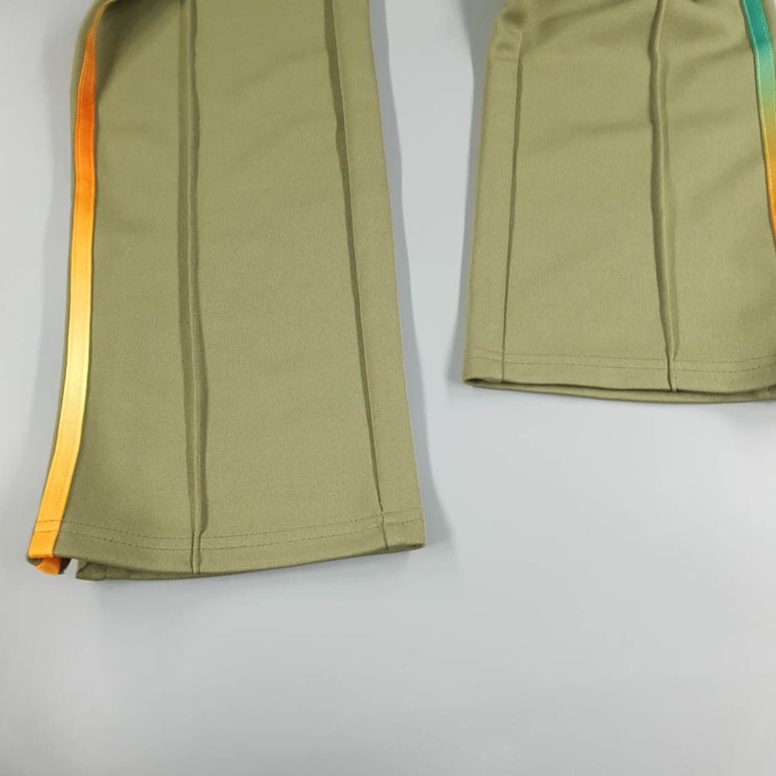 널디 카키 그라데이션 이영지 사이드라인 트랙 팬츠 S 상품이미지3