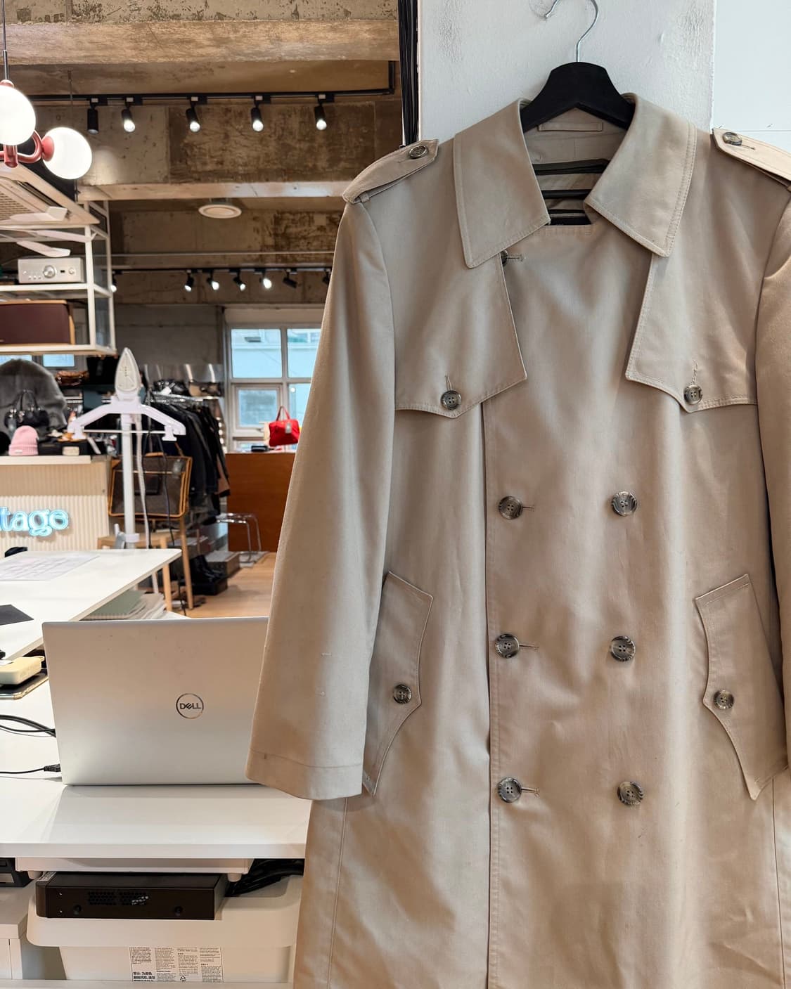크리스찬 디올 몬슈어 베이지 더블 브레스티드 트렌치 코트  상품이미지4