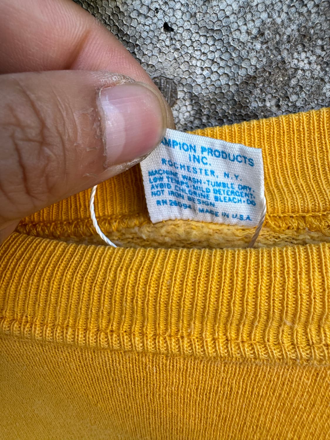 70s 챔피온 champion distressed 스웻 셔츠 상품이미지6