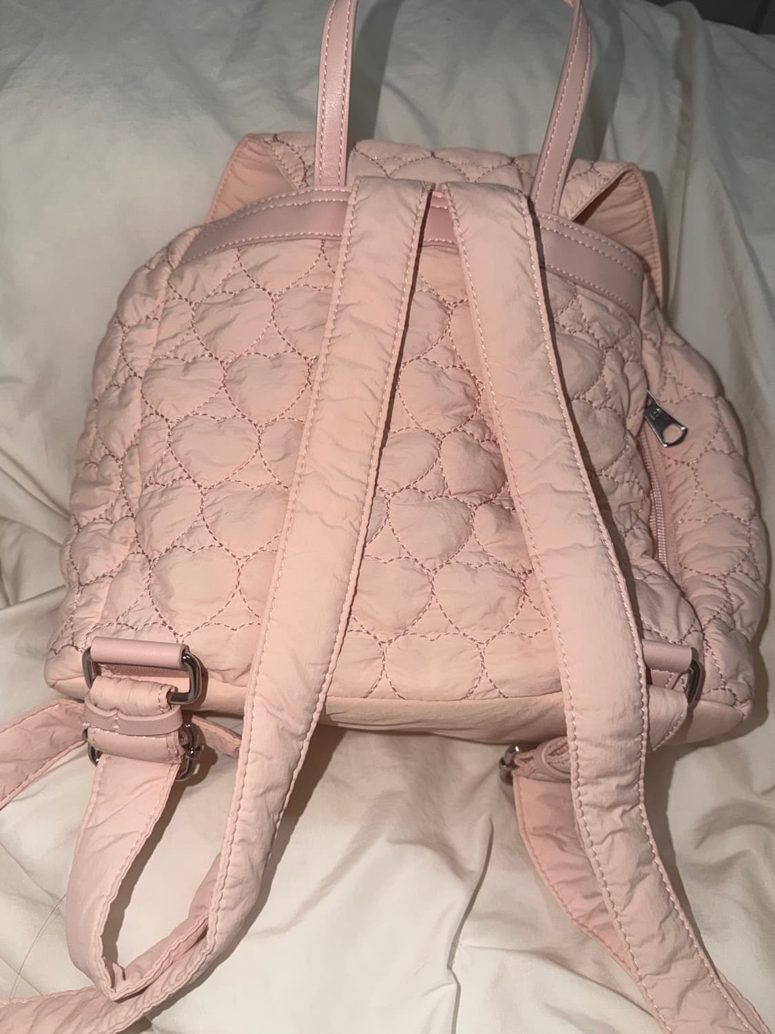 일리고 하트 퀼팅 백팩 핑크 상품이미지2