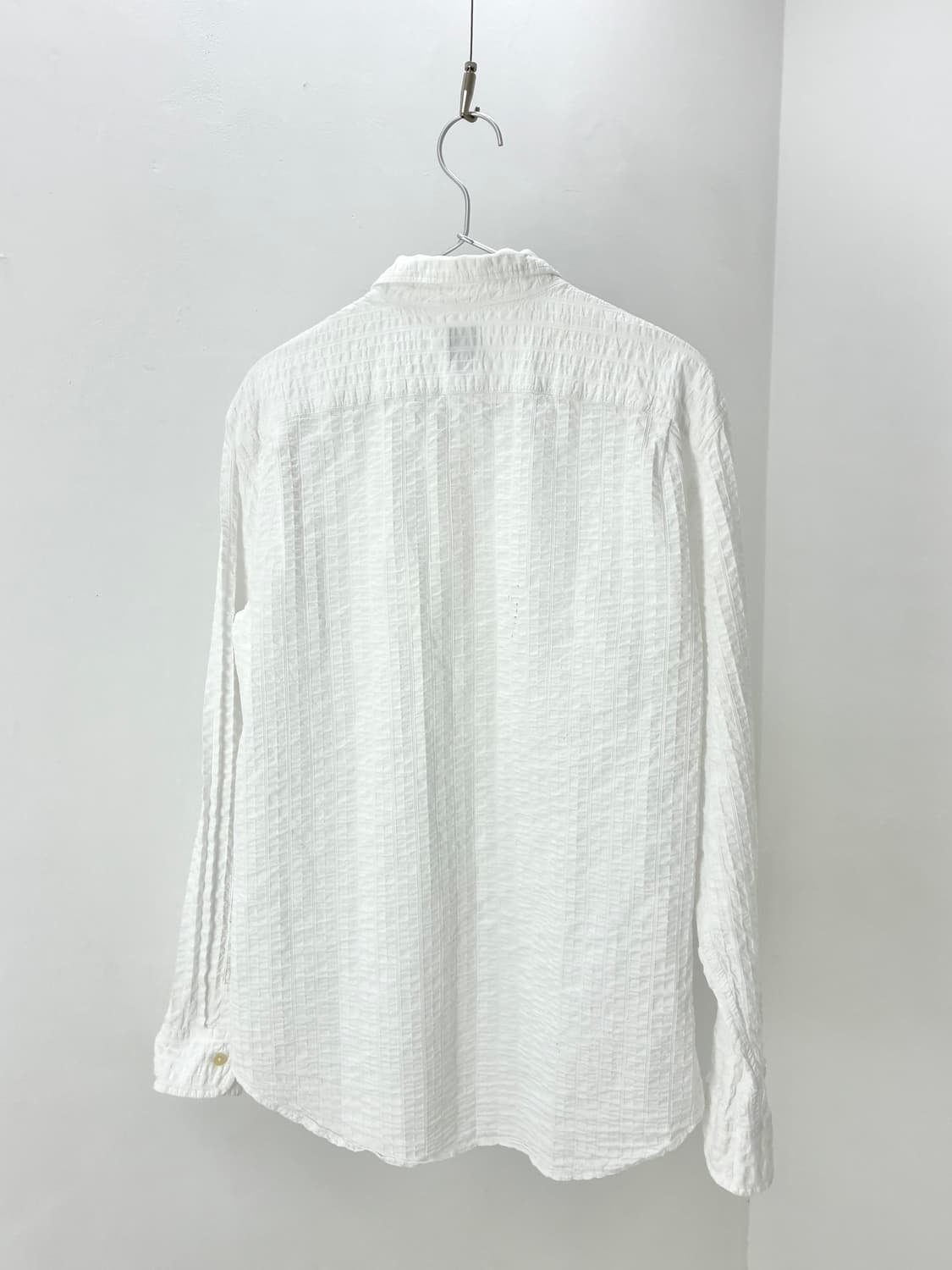 seersucker texture white shirt 상품이미지3