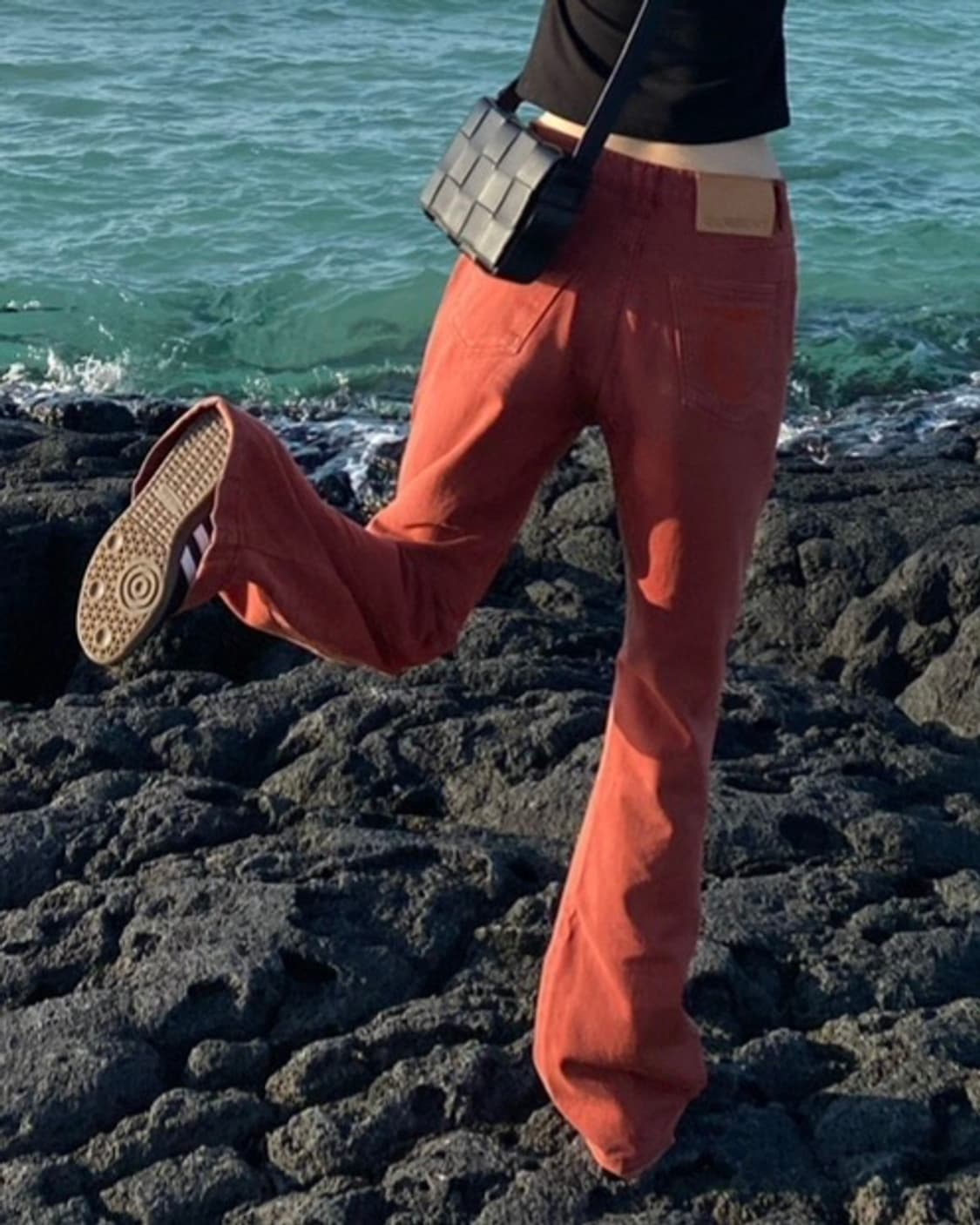 커렌트 assymetric flare jeans 상품이미지1