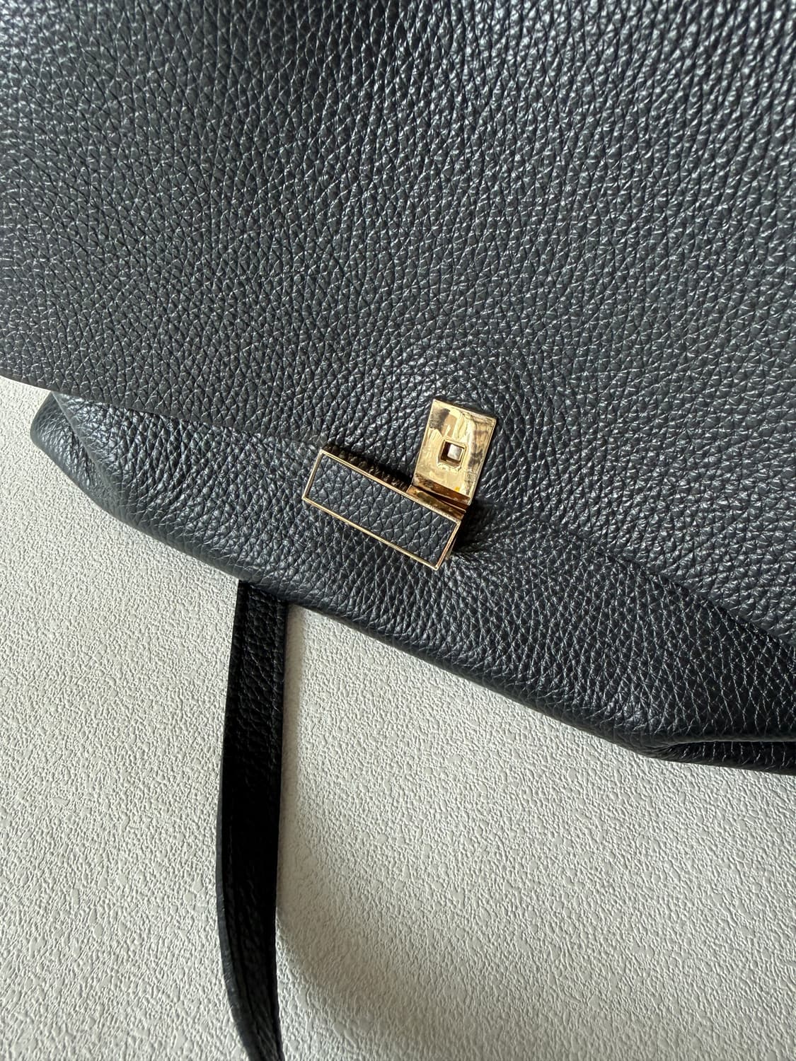 MADE IN ITALY 레더 크로스 토트백 상품이미지7