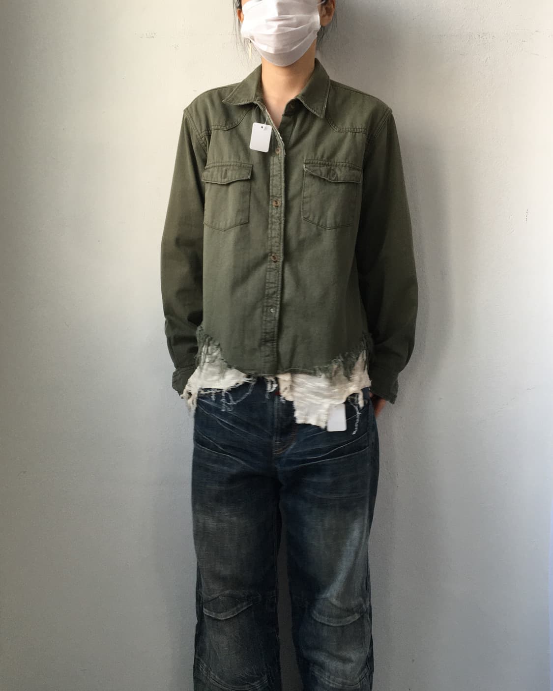 Grunge point shirt 상품이미지1