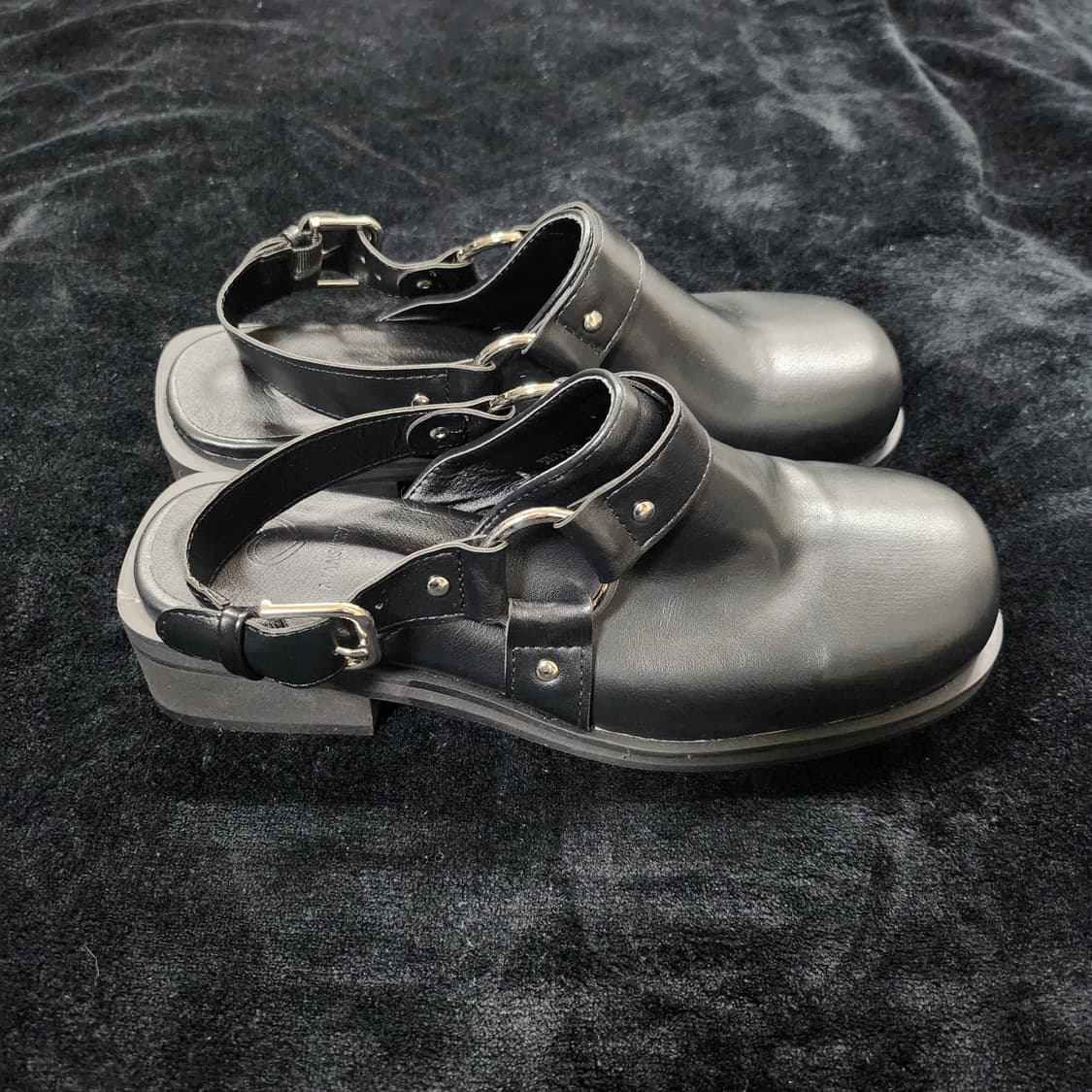 블랙 레더 버클 뮬 샌들 슬링백 로퍼 스트랩 슈즈(245) 상품이미지3