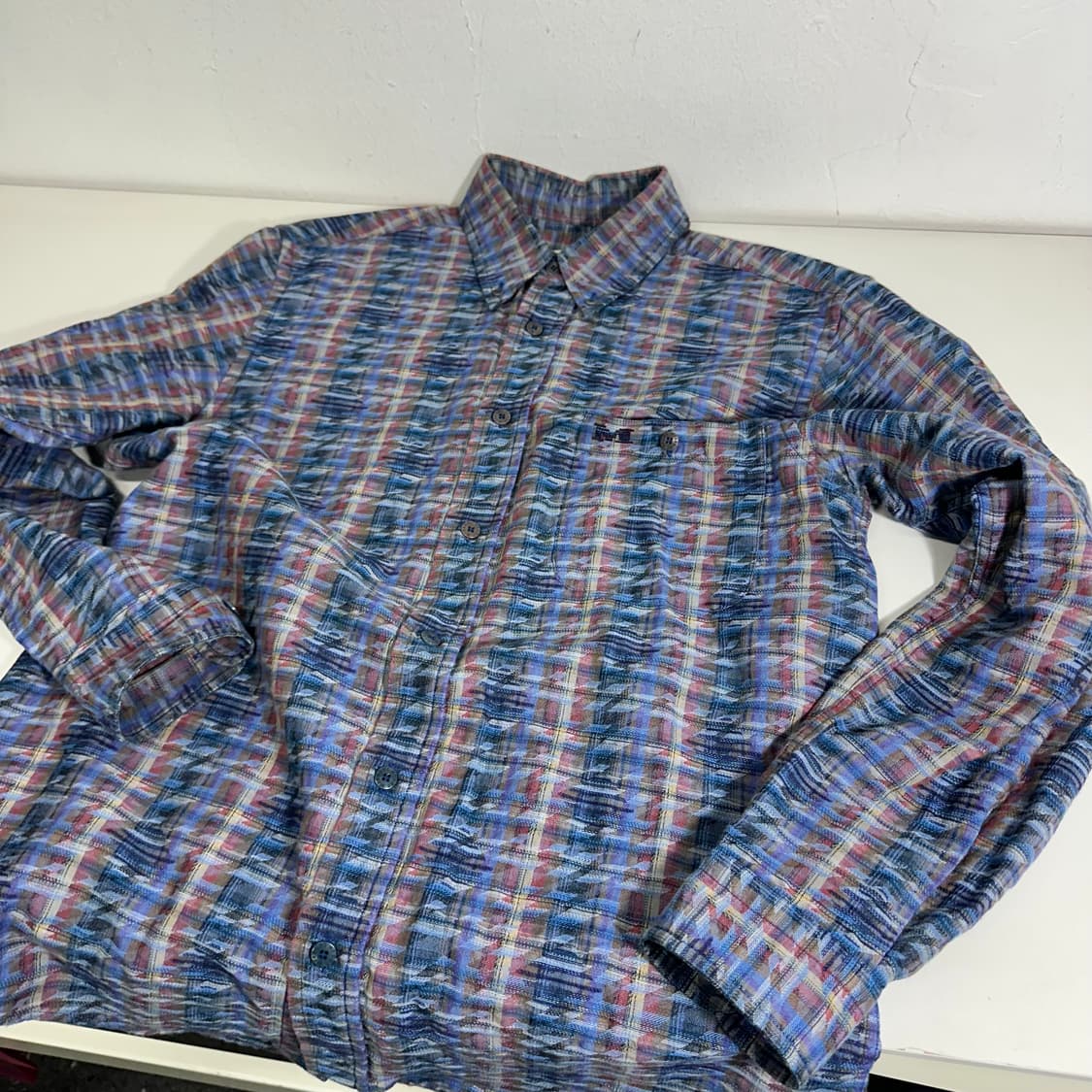 95-100 미쏘니 네이비 시그니처 패턴 셔츠 상품이미지2