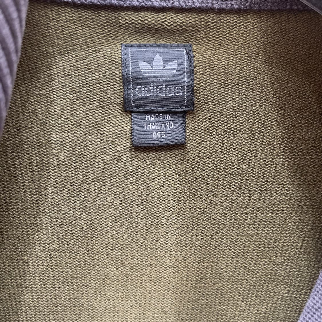 아디다스 트레포일 카키 브라운 니트집업 상품이미지3