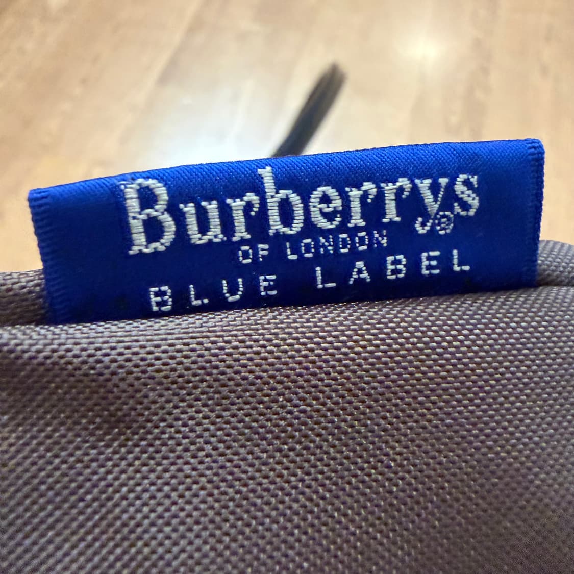 버버리 블루라벨 나일론 레더 토트백 상품이미지5