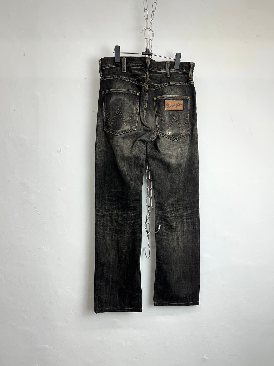 Wrangler 2000s 'Whisker Wash' Black Deni 상품이미지3