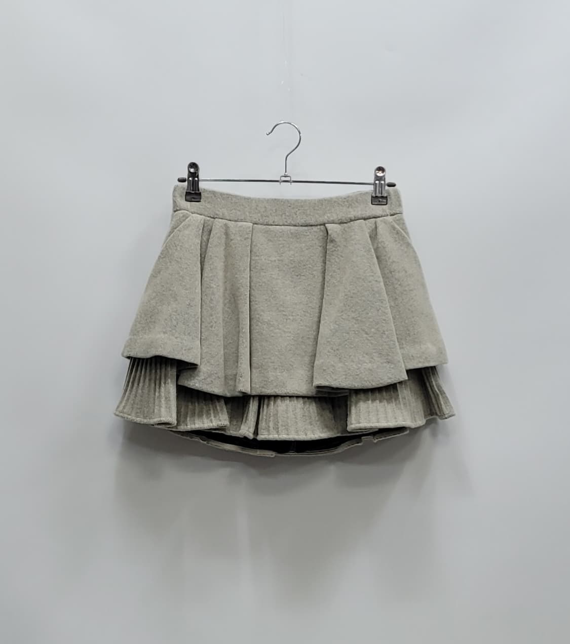 (새상품) O'2nd 오즈세컨 울 스커트 / 여 44 (64-92)
 상품이미지1