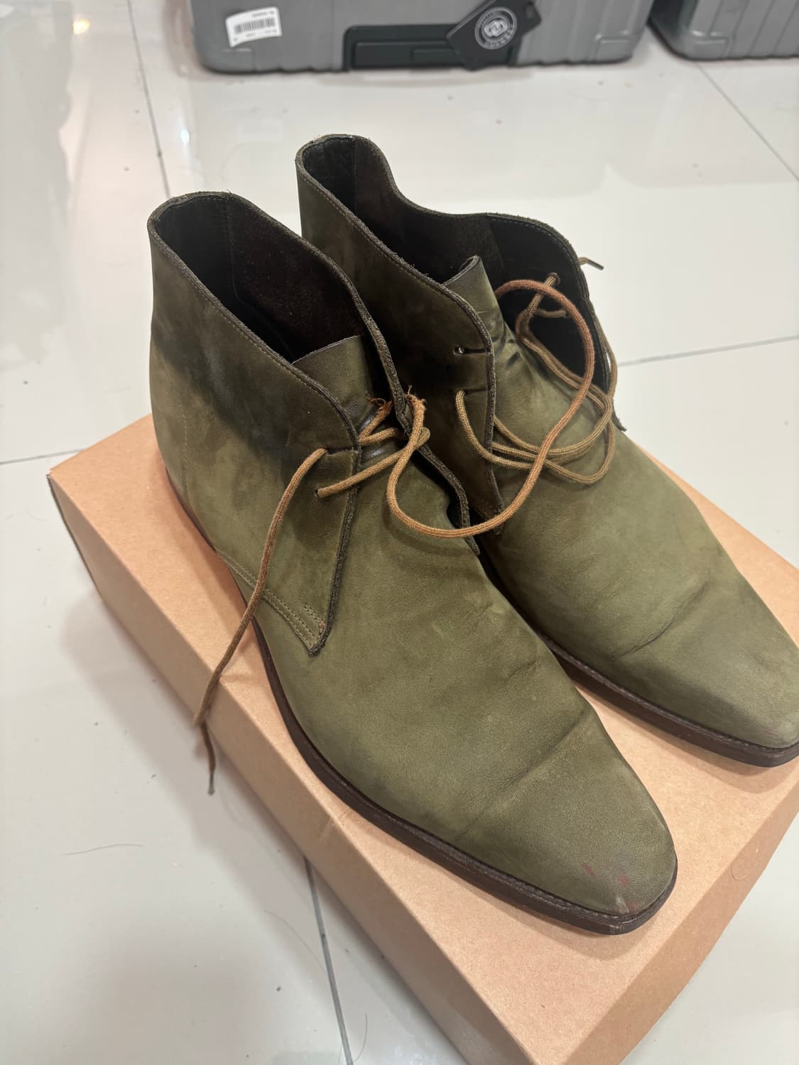 크로켓앤존스 스웨이드 처카부츠 상품이미지1