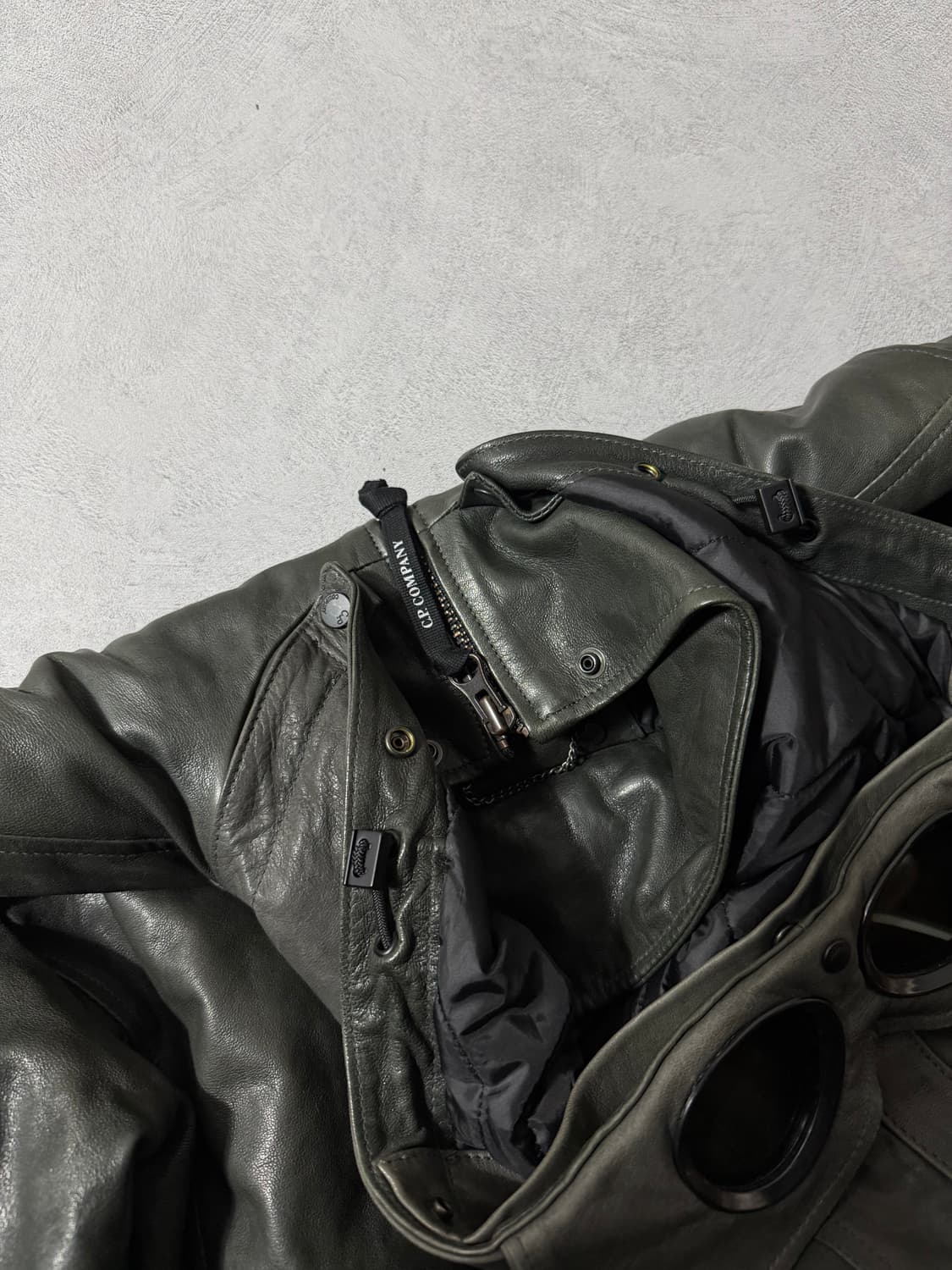 Cp컴퍼니 고글 램스킨 레더자켓 상품이미지8