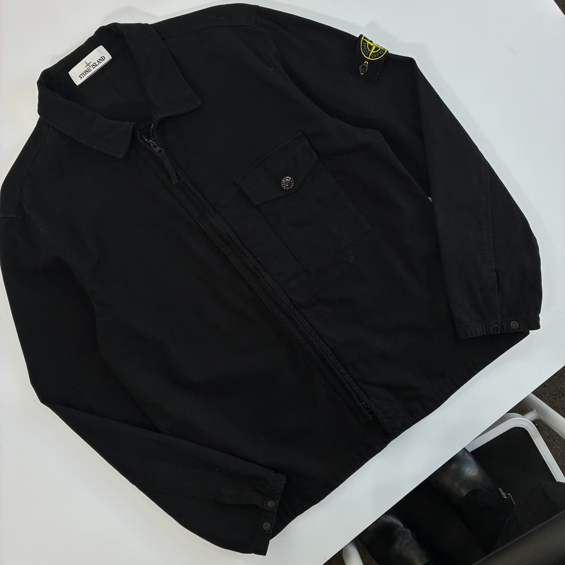 Stone island  스톤 아일랜드 와펜 블랙 투웨이 오버셔츠 자켓  상품이미지2