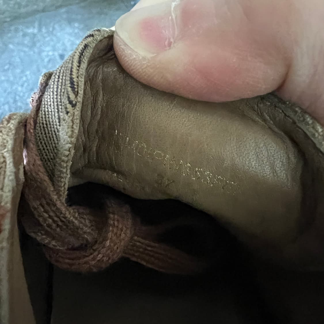 버버리 하우스 체크 하이탑 스니커즈 상품이미지7