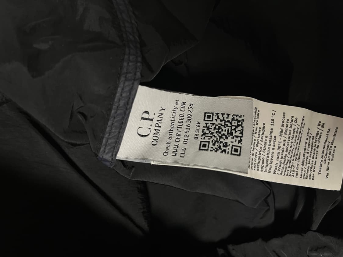 씨피컴퍼니 풀오버 상품이미지3