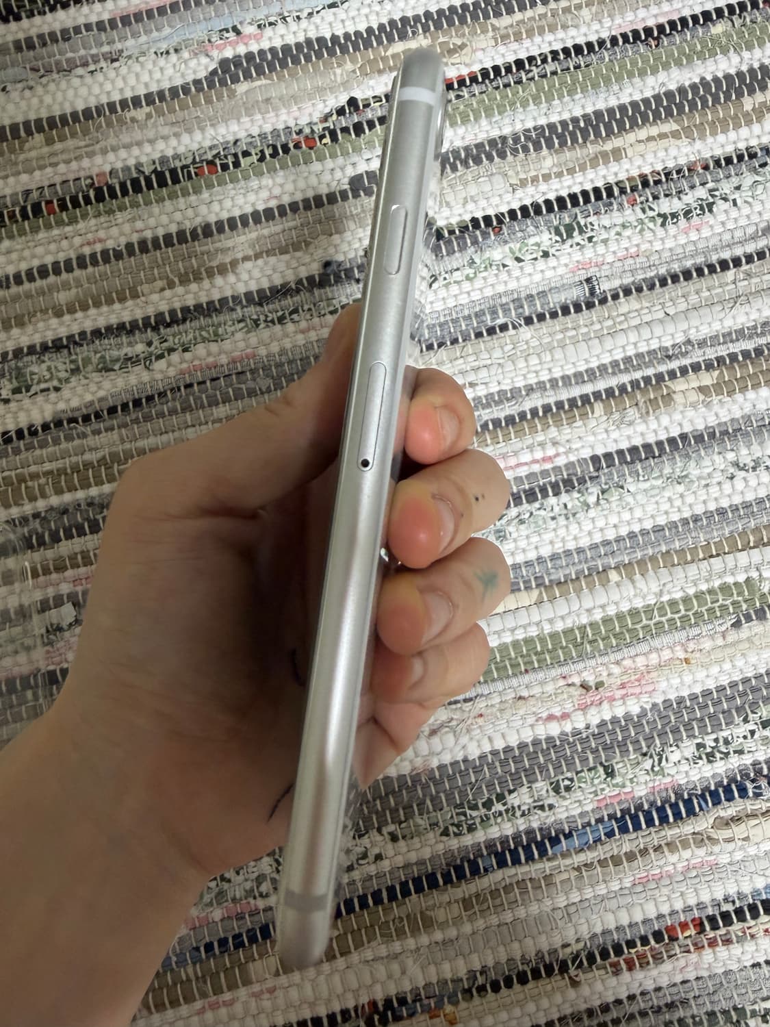 아이폰 8 64기가 실버 상품이미지3