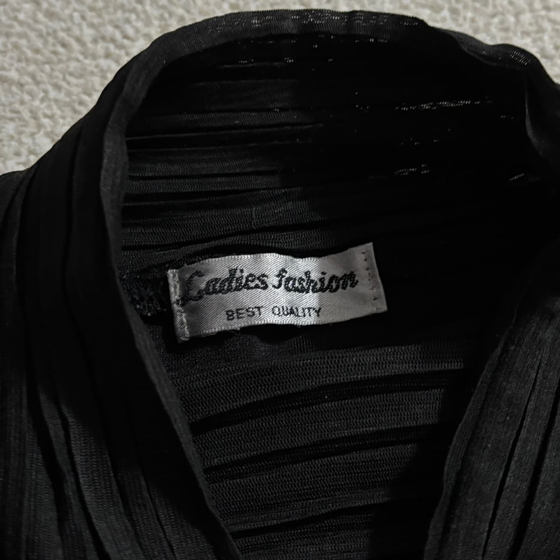 일본빈티지 블랙 큐빅 넥라인 포인트 탑 상품이미지3