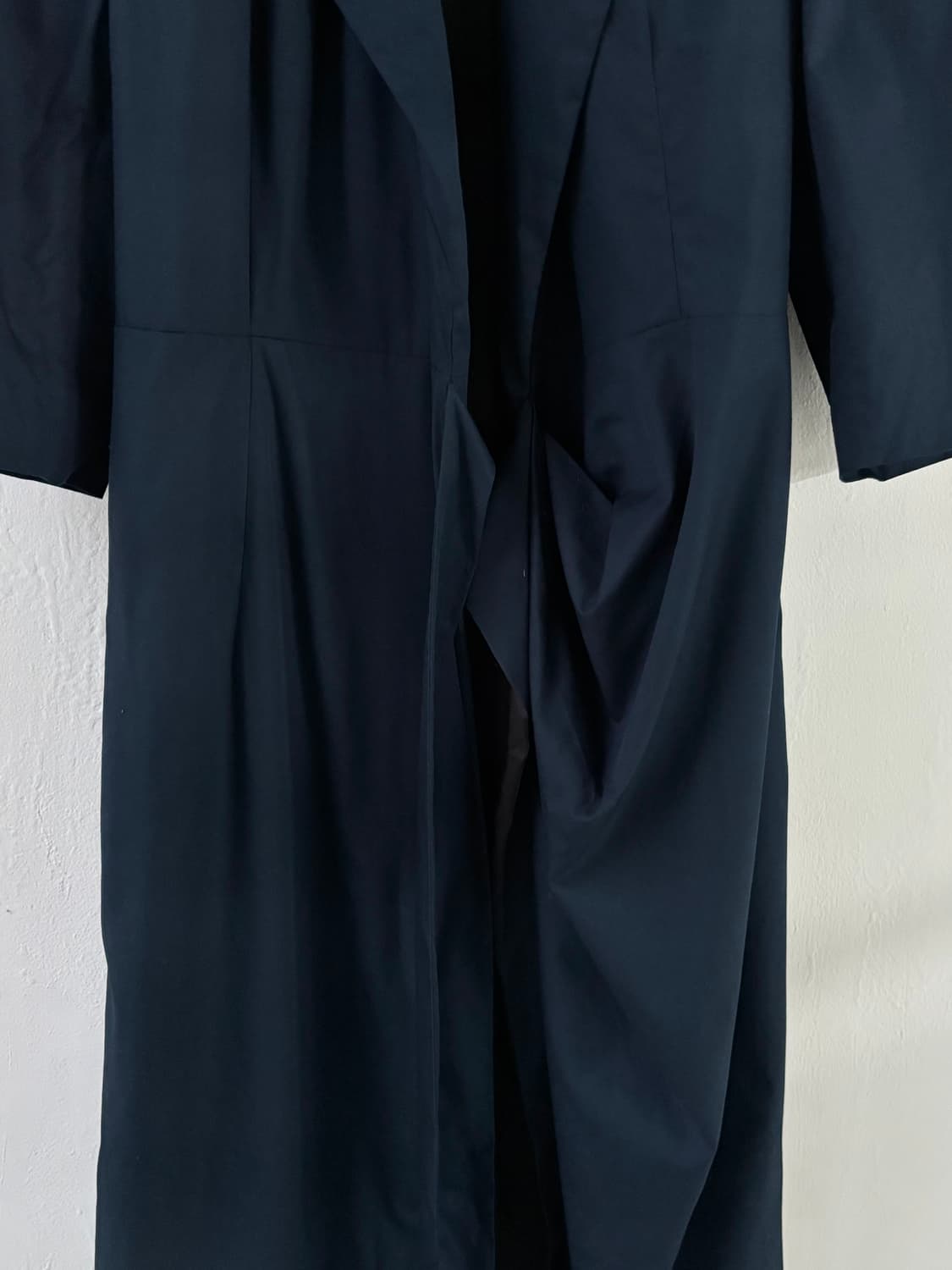 드리스 반 노튼 드레이핑 코트  상품이미지3