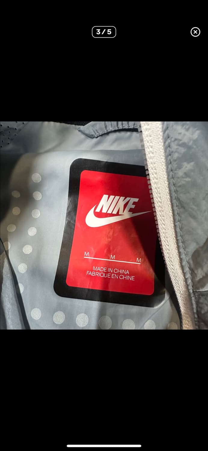  (바배) 나이키 테크모토 케이프 우먼스 바람막이 상품이미지3