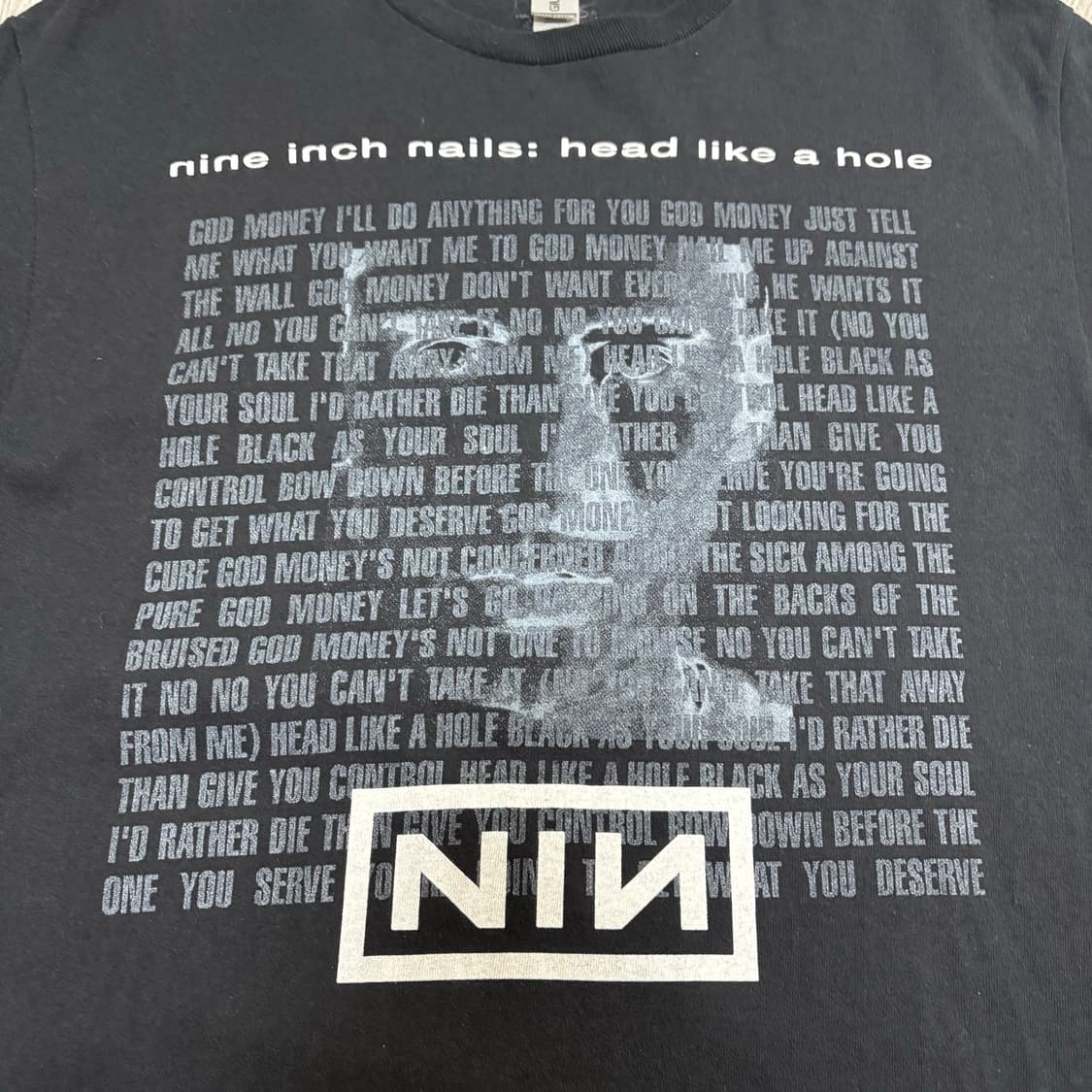 나인인치네일스 NIN head like a hole 티셔츠 상품이미지2