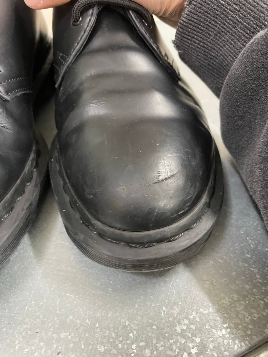 닥터마틴 1461 모노 UK7 상품이미지8