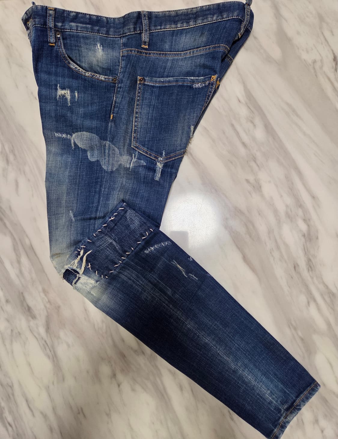 디스퀘어드 디스트로이드 데님팬츠 상품이미지3