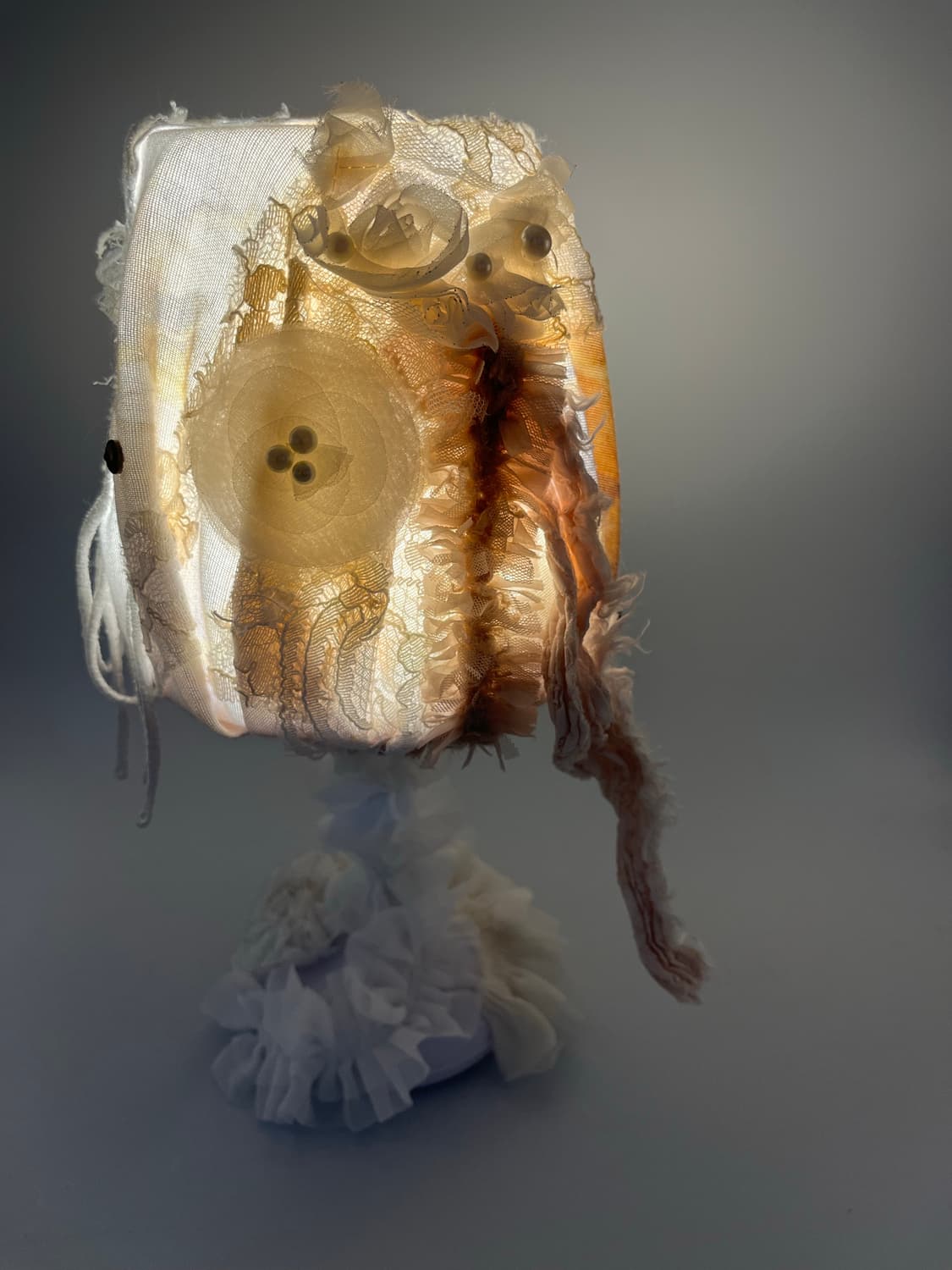 Faded Leaves Lamp 상품이미지2